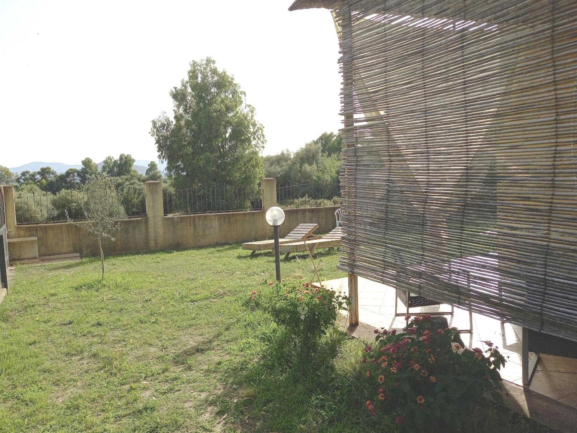 Basecamp Ogliastra - Flat Green Santa Maria Navarrese Exterior foto